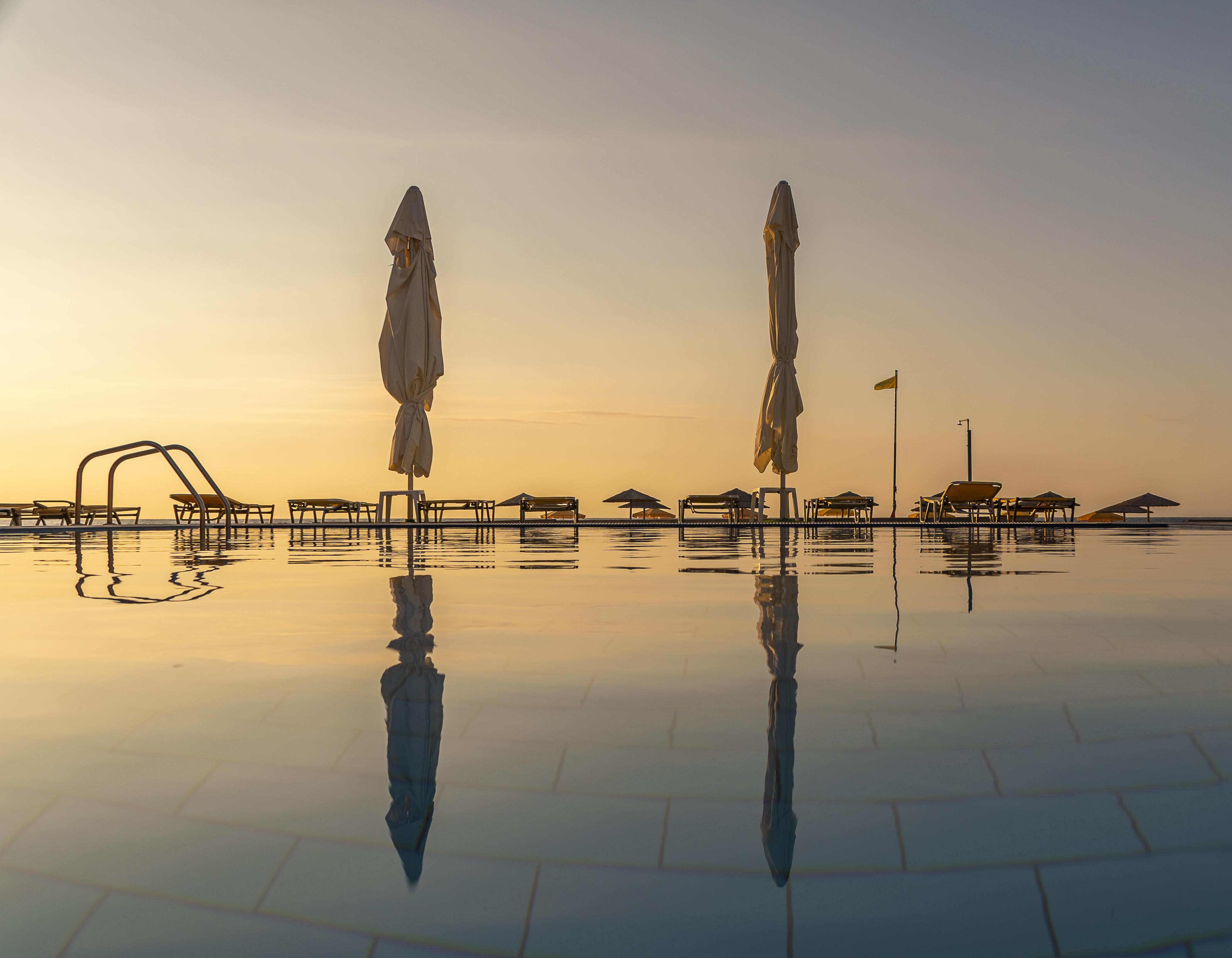 Uzenie All Suites Boutique Resort (Adults Only) Adelianos Kampos Exterior photo