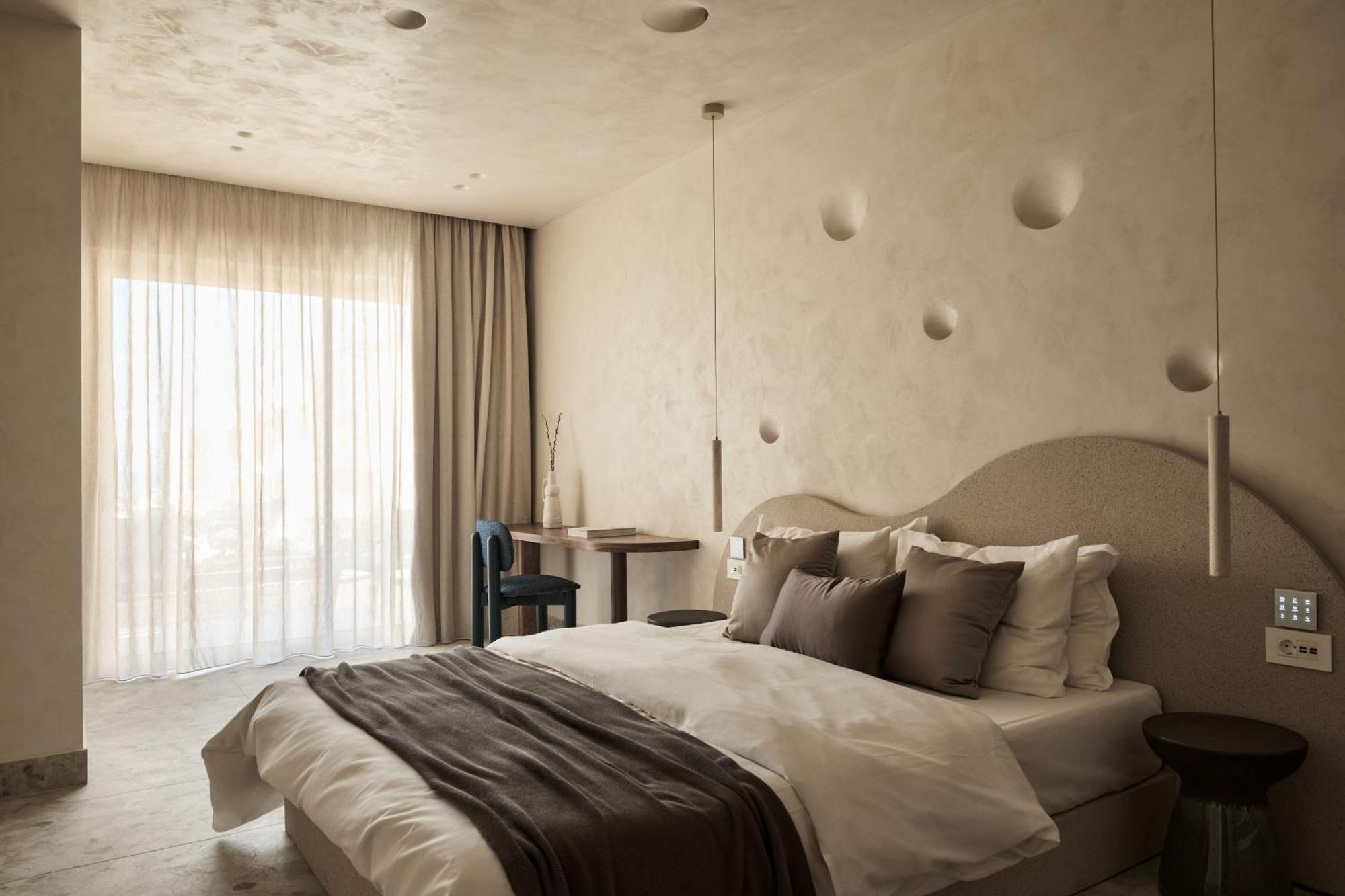 Uzenie All Suites Boutique Resort (Adults Only) Adelianos Kampos Exterior photo