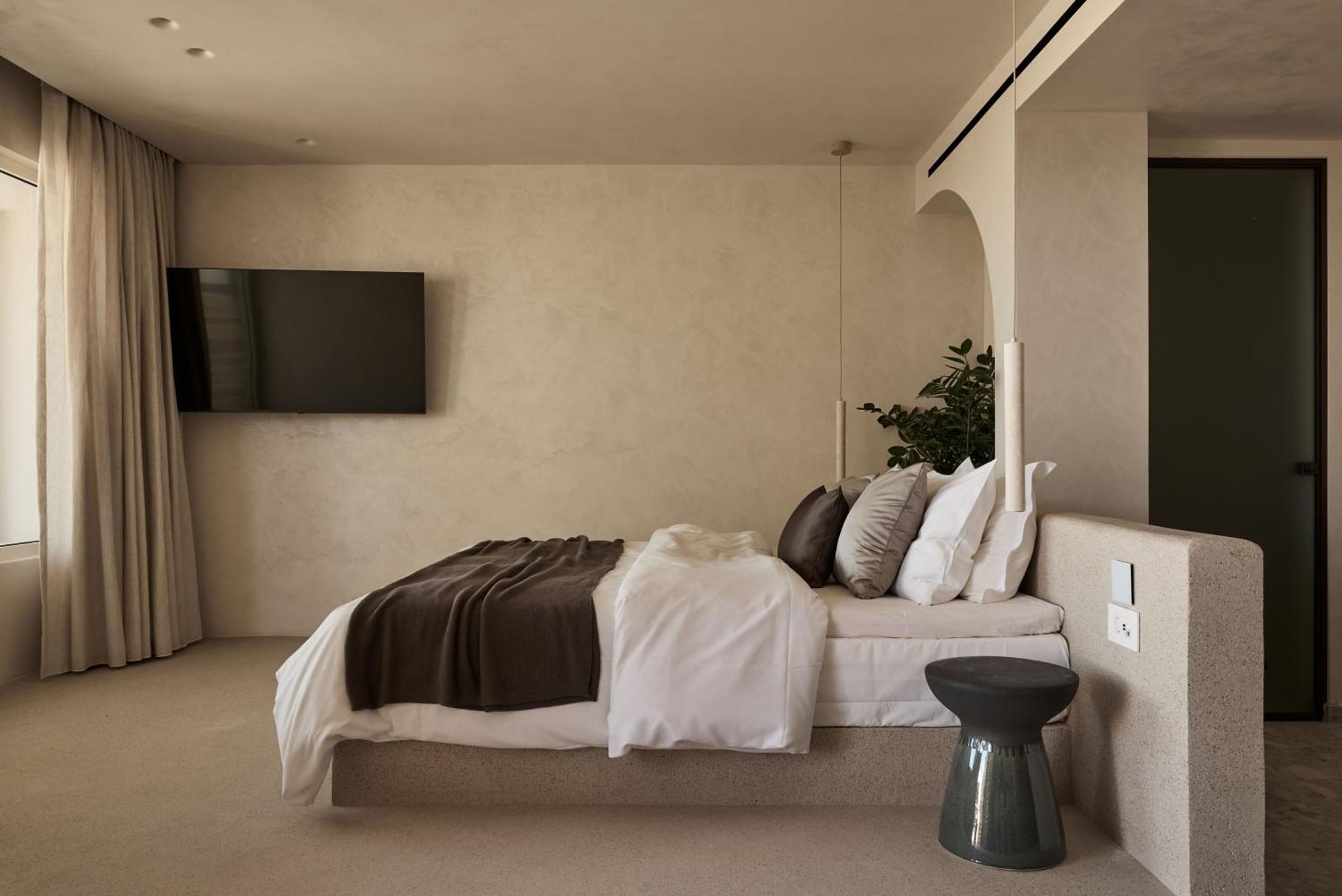 Uzenie All Suites Boutique Resort (Adults Only) Adelianos Kampos Exterior photo